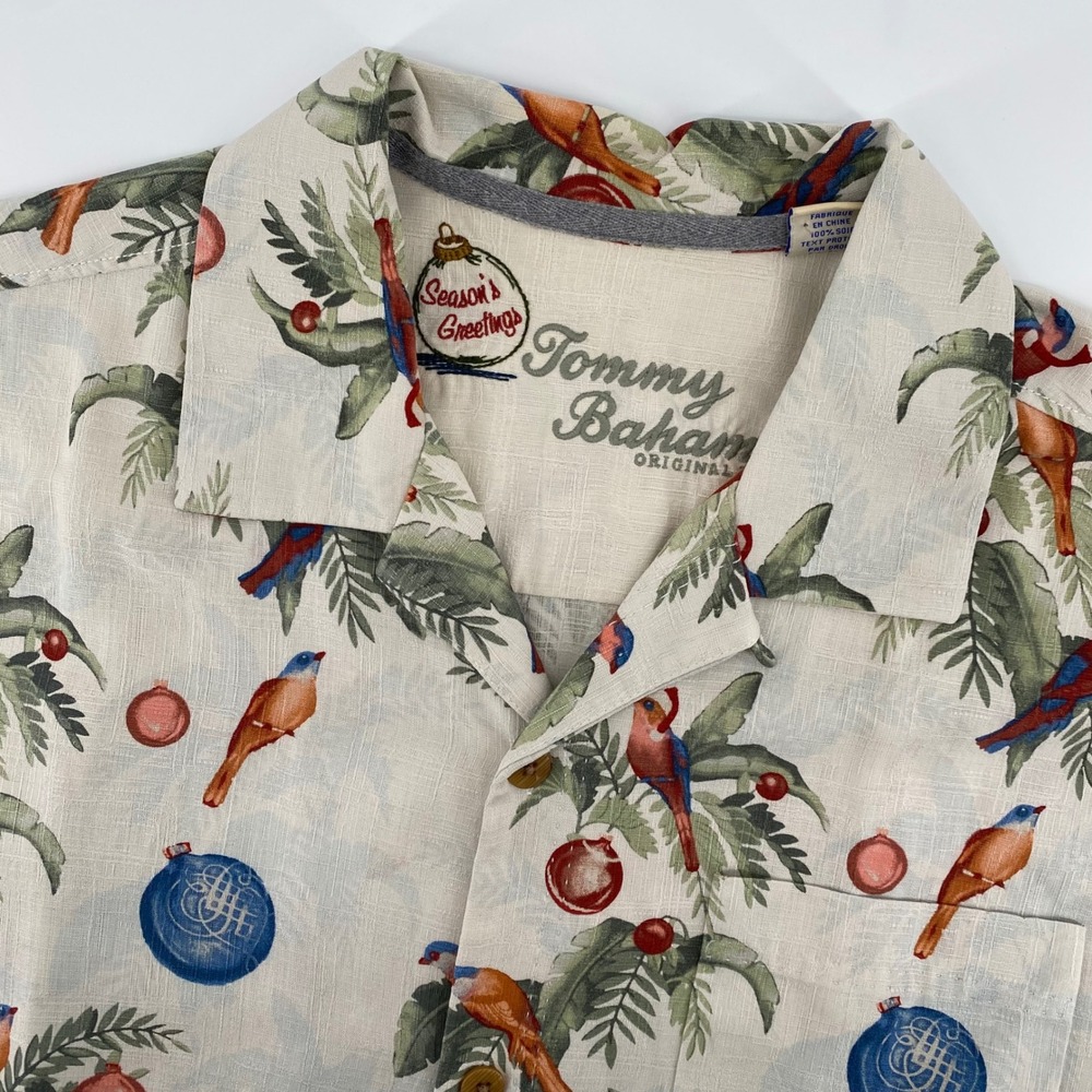 Tommy Bahama Mens Medium Hawaiian Shirt Silk Tropical Christmas Birds Ornaments